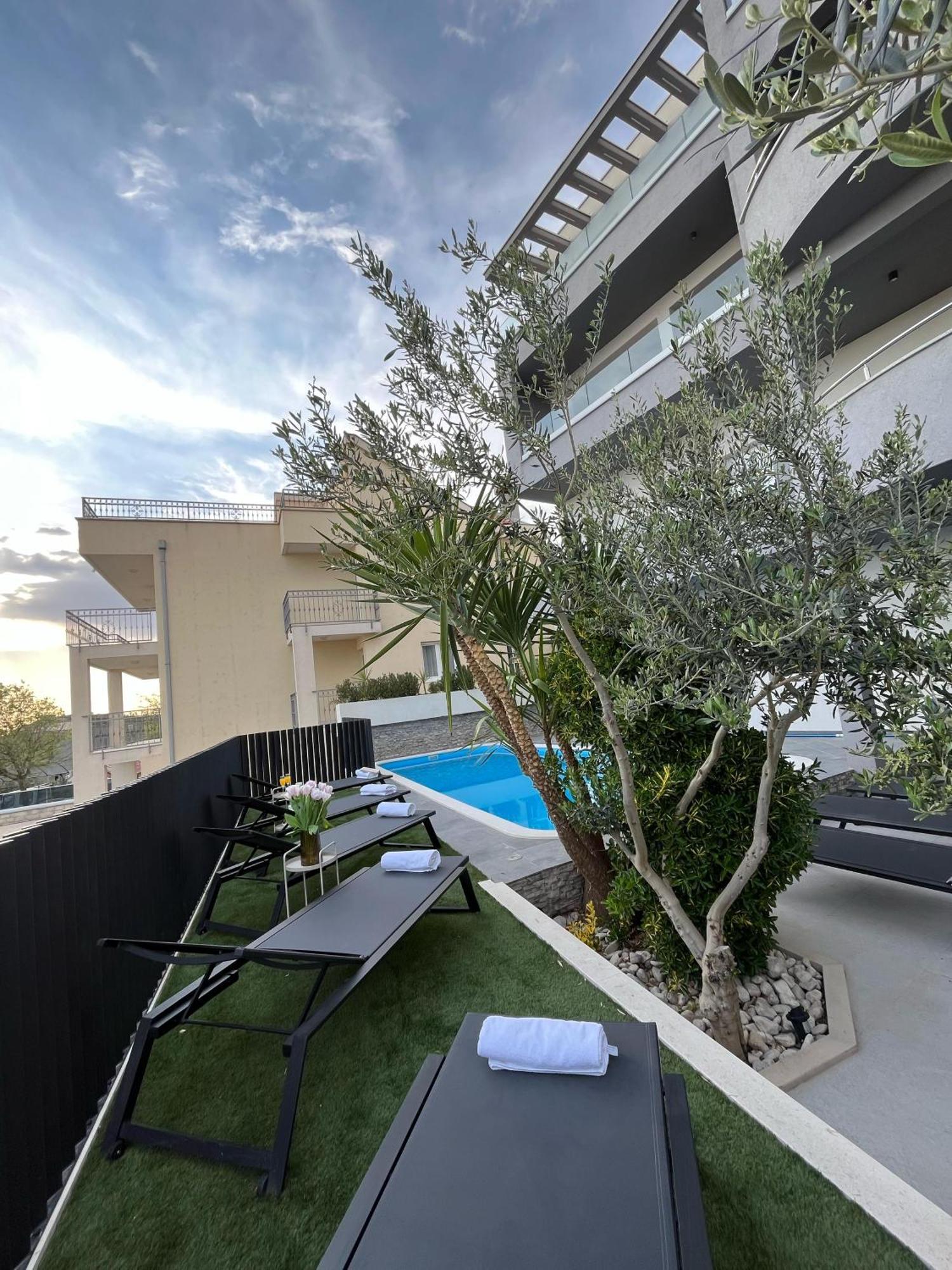 Villa Collis Makarska Bagian luar foto